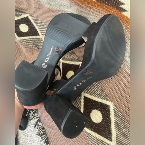 Chinese Laundry black platform heels NWOT - Picture 6 of 8